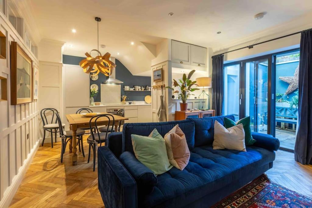 The Coves Apartment