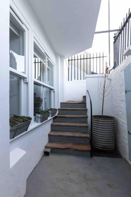 The Coves Apartment *